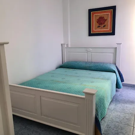 Apartament Frente Al Mar Con Jacuzzi Interior