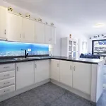 Apartman Frente Al Mar Con Jacuzzi Interior
