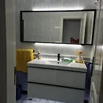 Frente Al Mar Con Jacuzzi Interior Apartman *